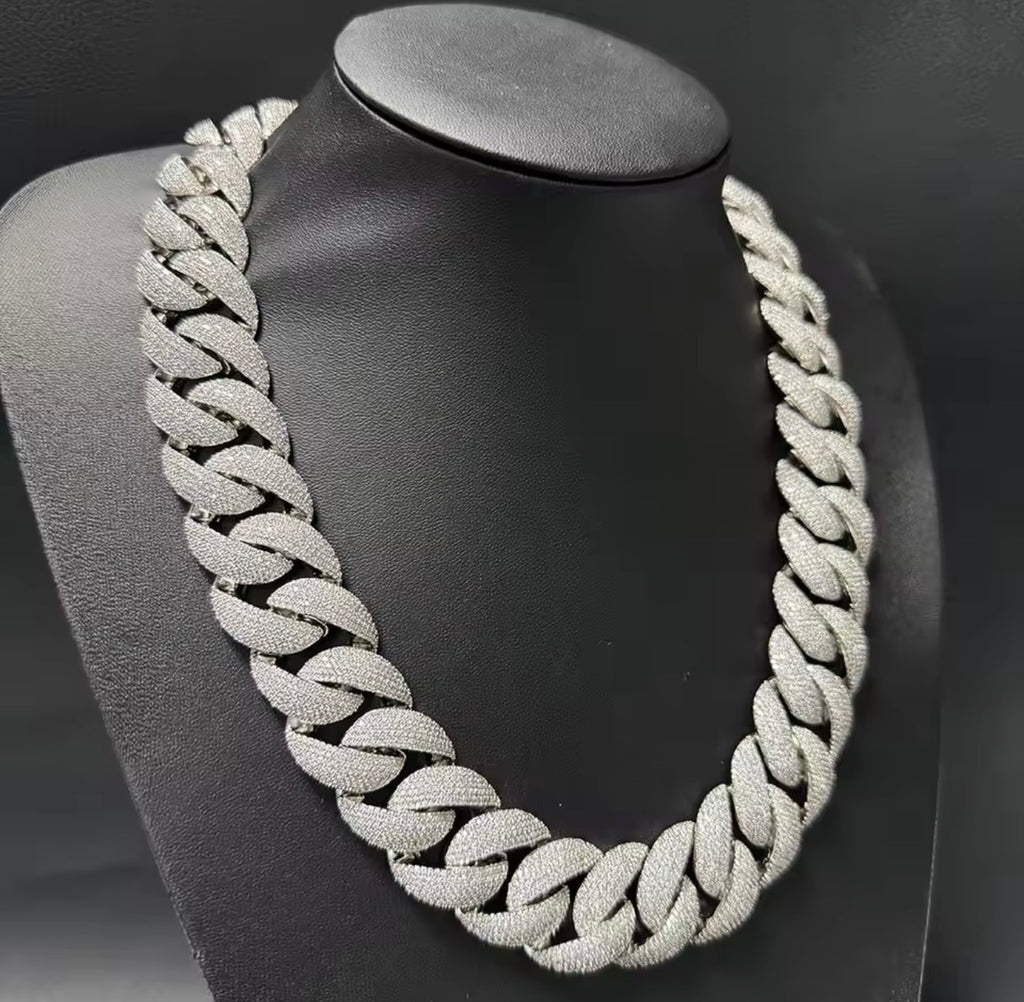 24mm Bussdown Cuban Necklace